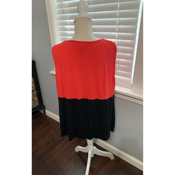 Valerie Stevens Top  Size 2X - Picture 3 of 4